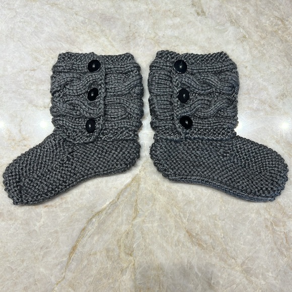 NEW, Handmade Gray Knit Buttoned Boot Socks - Picture 2 of 4